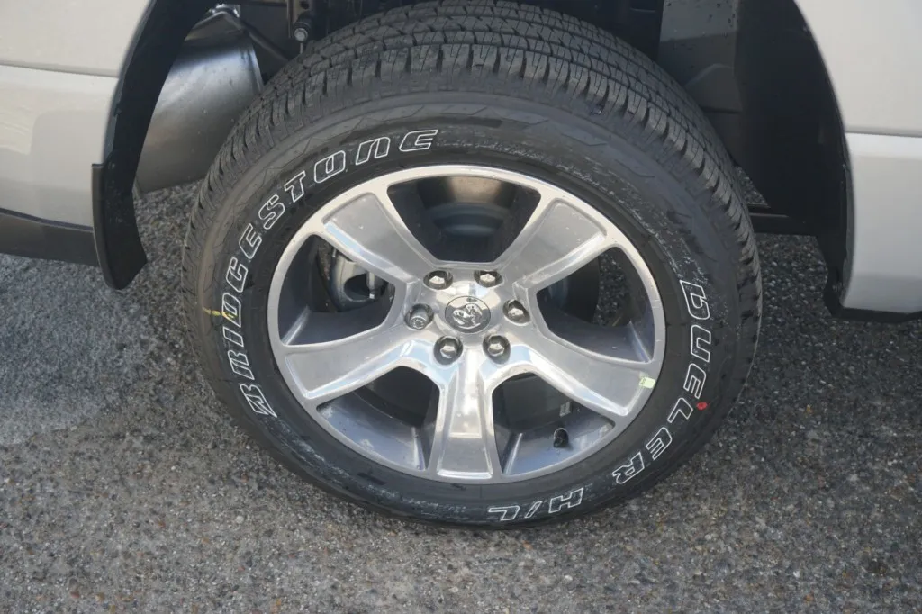 2027 RAM 1500 Express