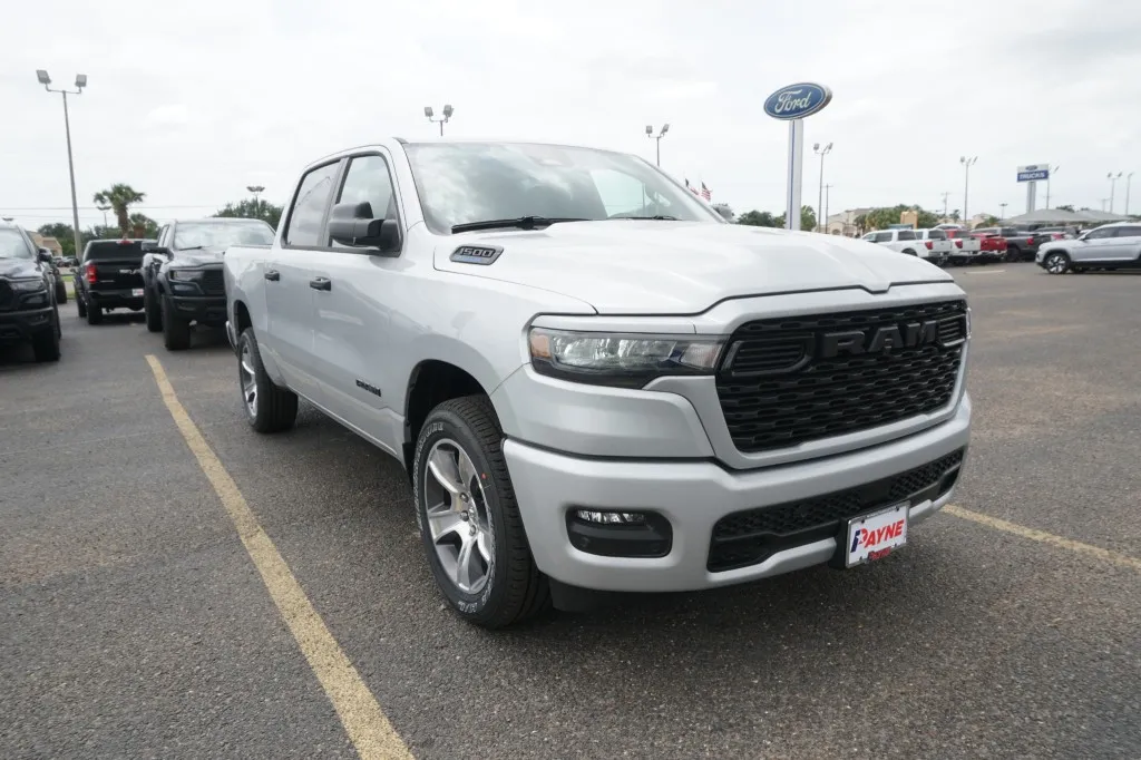 2026 RAM 1500 Express