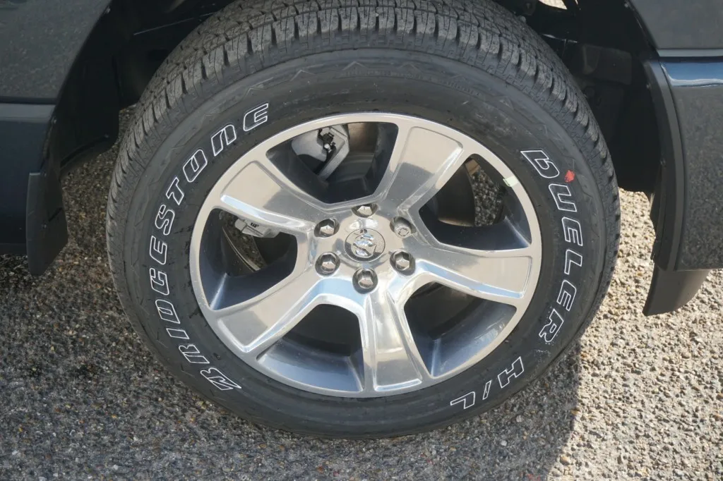 2027 RAM 1500 Express