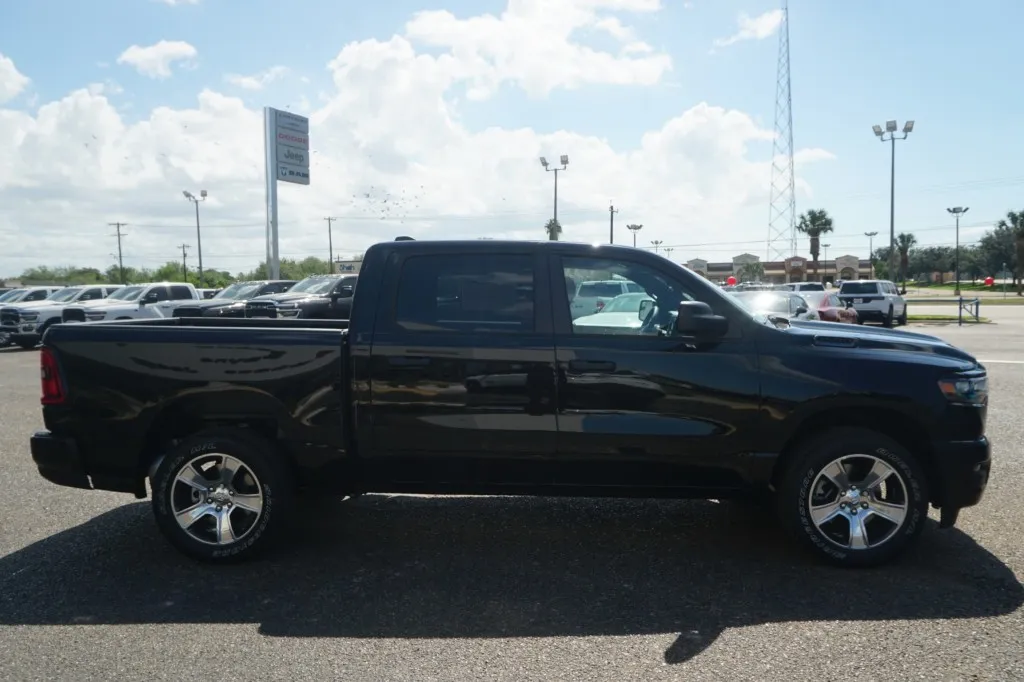 2027 RAM 1500 Express