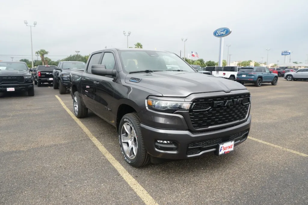 2026 RAM 1500 Express