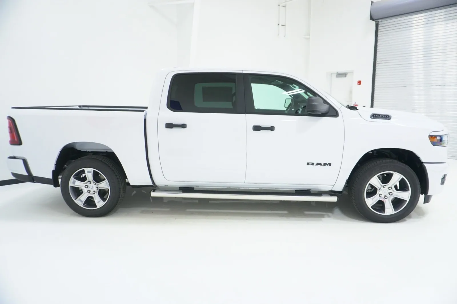 2027 RAM 1500 Express