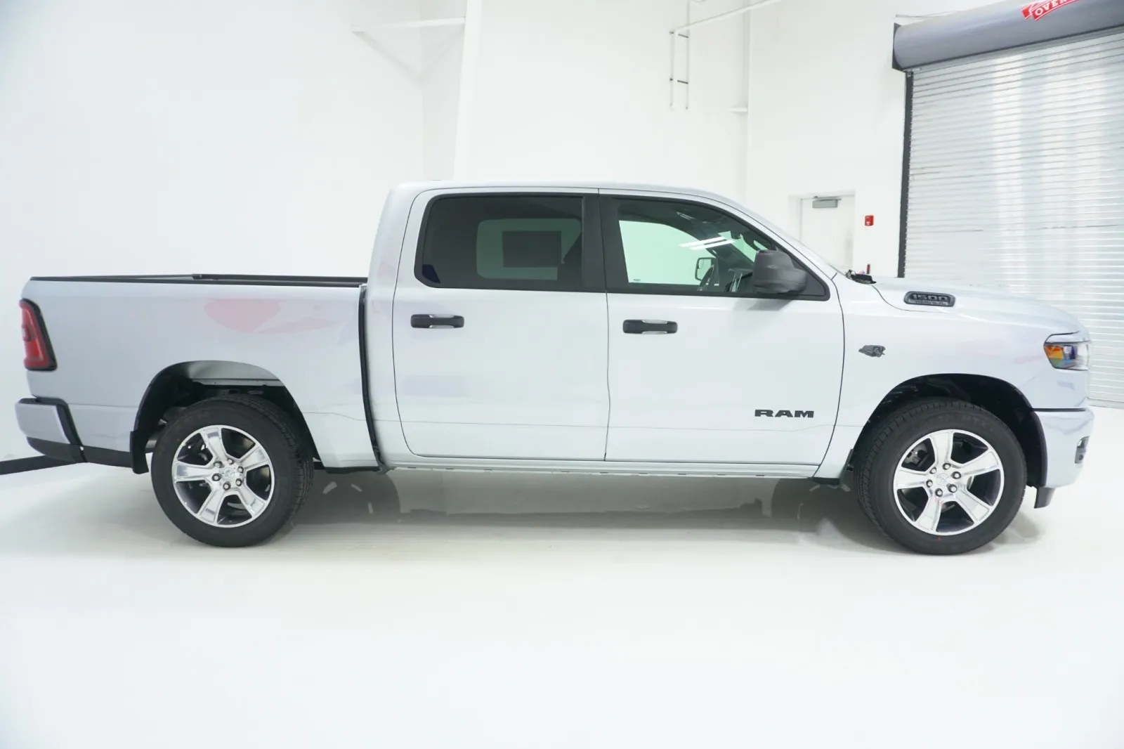 2027 RAM 1500 Express
