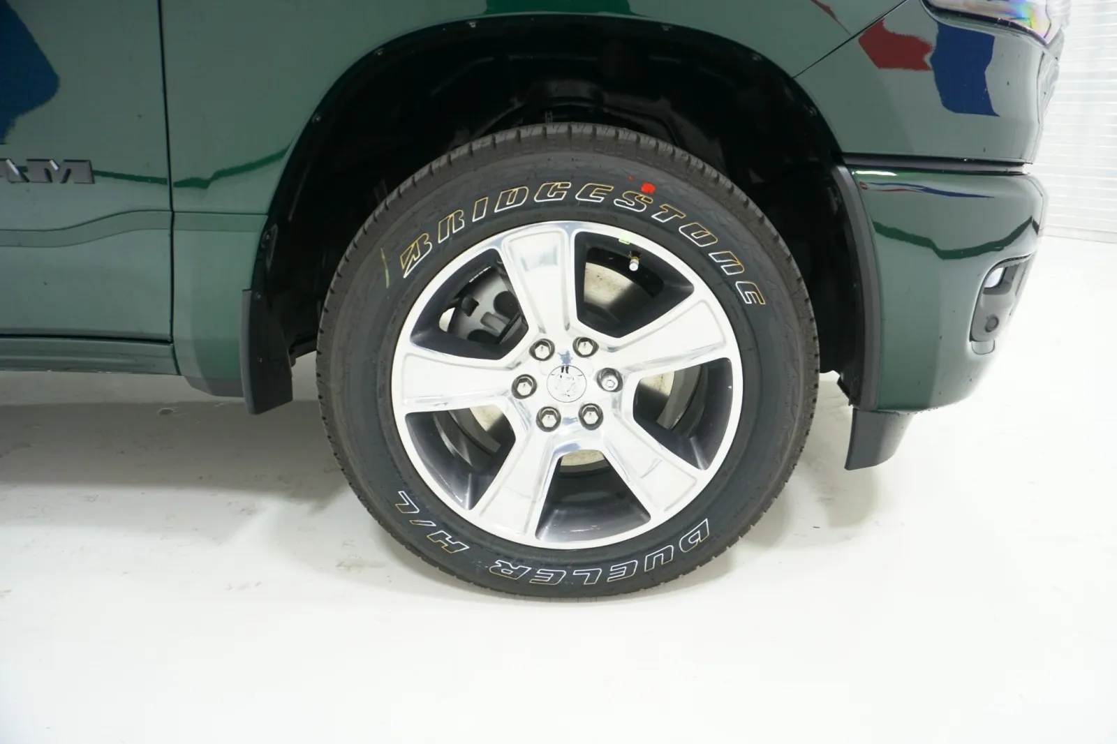 2027 RAM 1500 Express