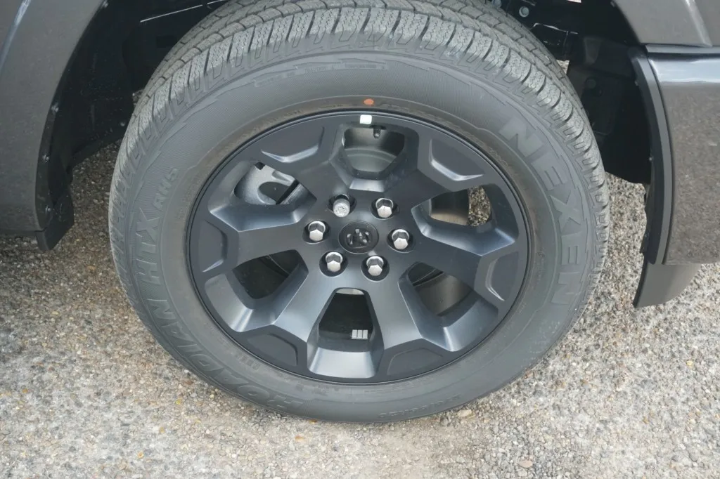 2027 RAM 1500 Lone Star