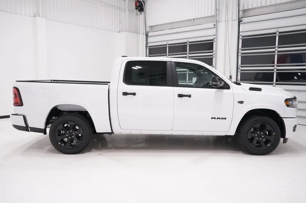 2027 RAM 1500 Lone Star