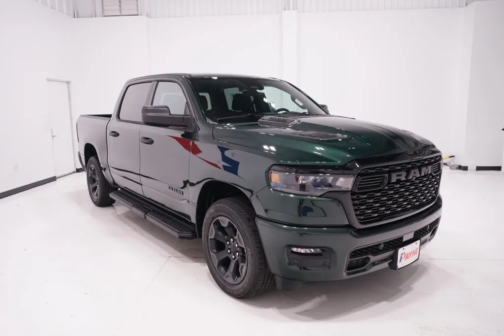 2026 RAM 1500 Express
