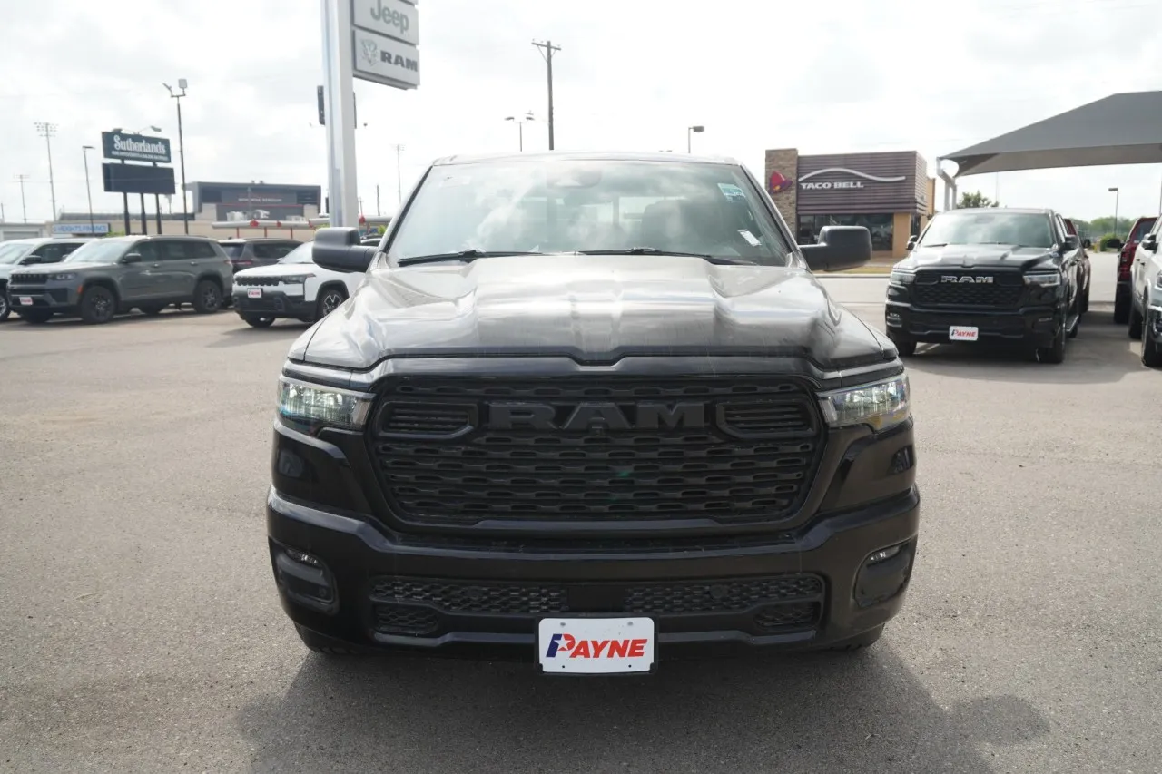 2026 RAM 1500 Express 2026 RAM 1500 Express