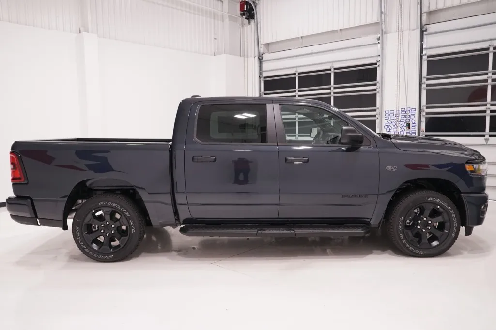 2027 RAM 1500 Express