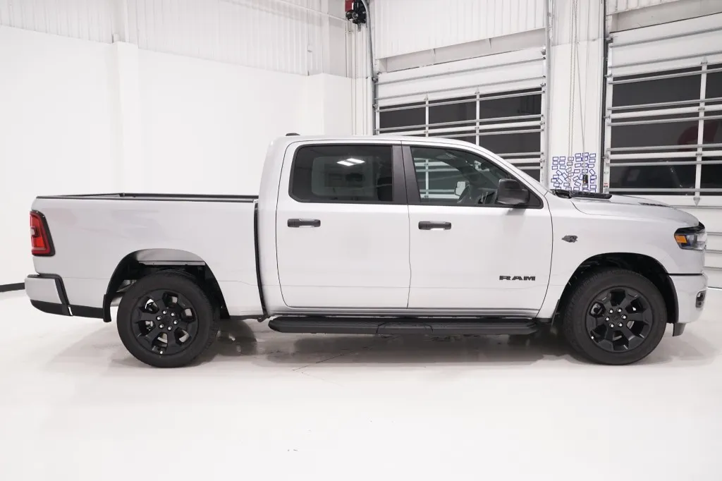2027 RAM 1500 Express 2027 RAM 1500 Express