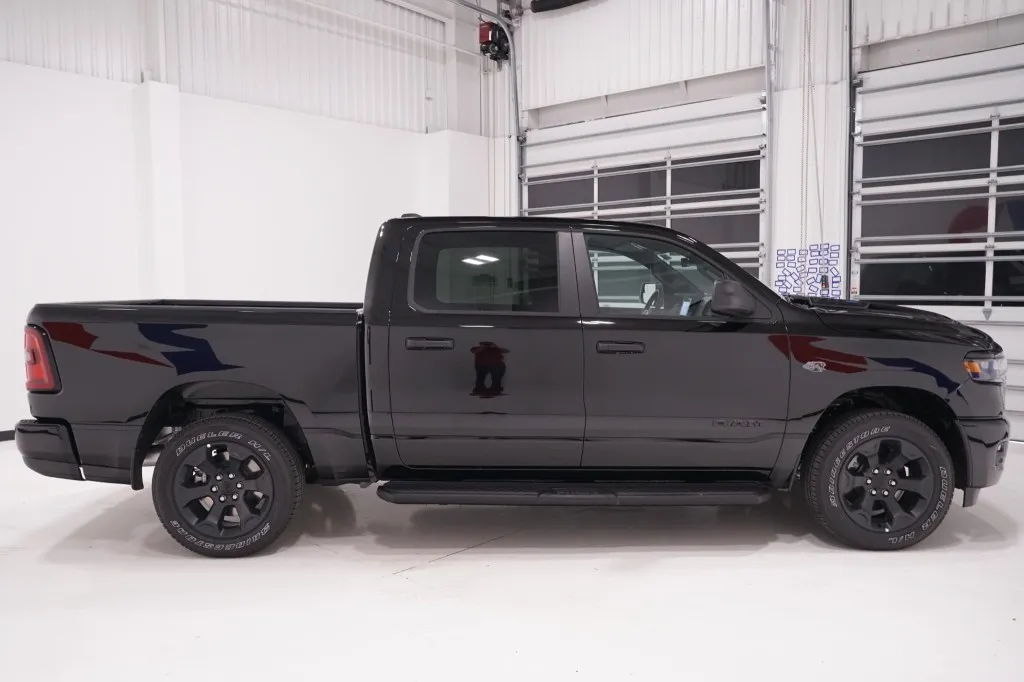 2027 RAM 1500 Express