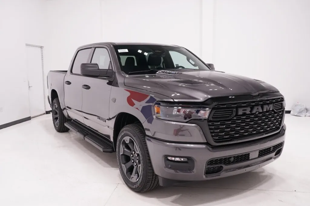 2027 RAM 1500 Express