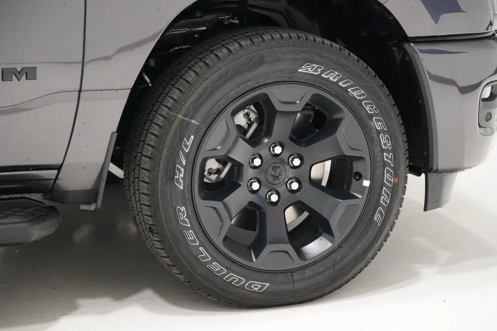2027 RAM 1500 Express