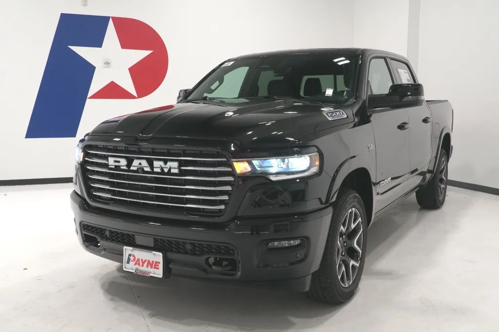 2026 RAM 1500 Laramie 4x4 Crew Cab 5'7's photo