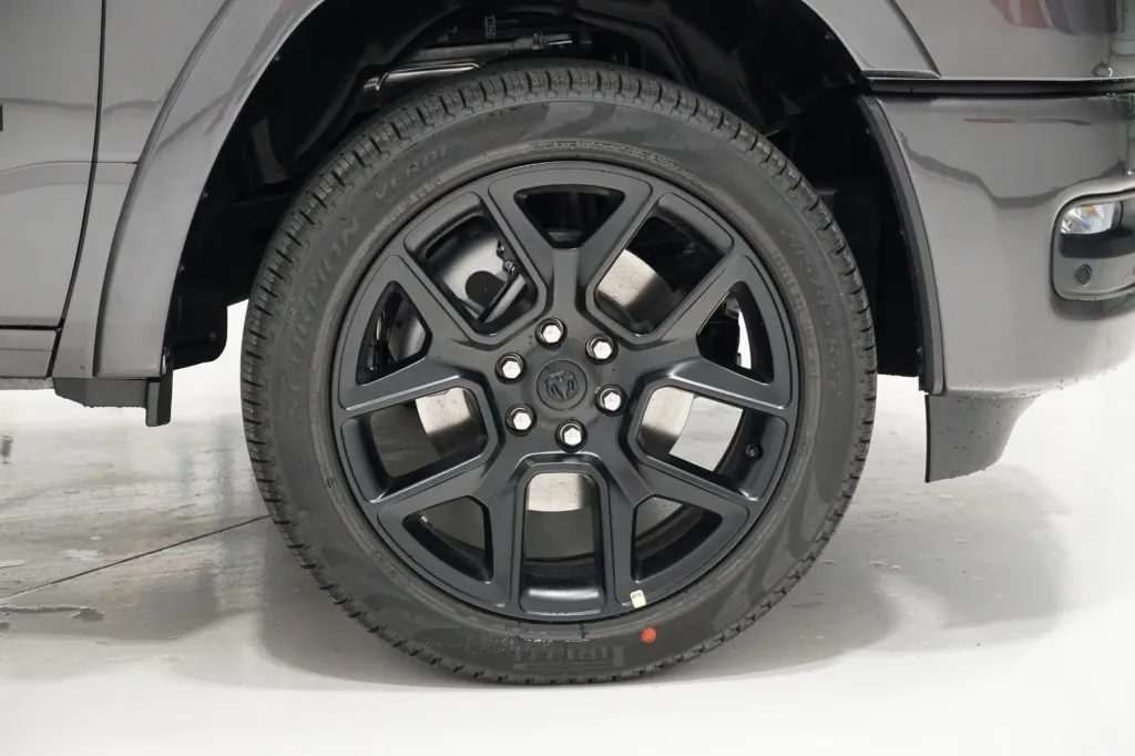 2027 RAM 1500 Laramie 2027 RAM 1500 Laramie