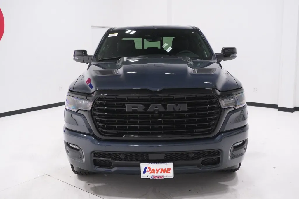2027 RAM 1500 Laramie 2027 RAM 1500 Laramie