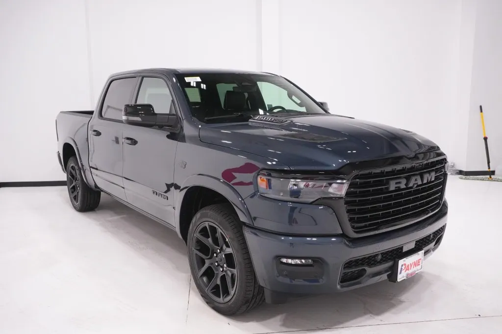 2027 RAM 1500 Laramie 2027 RAM 1500 Laramie
