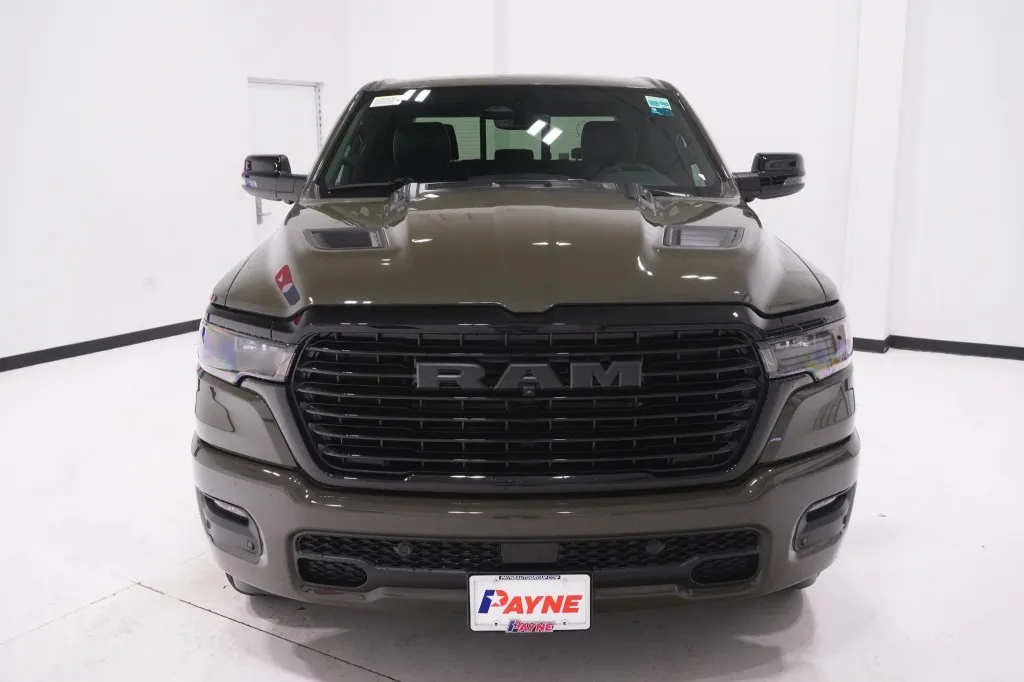 2027 RAM 1500 Laramie 2027 RAM 1500 Laramie