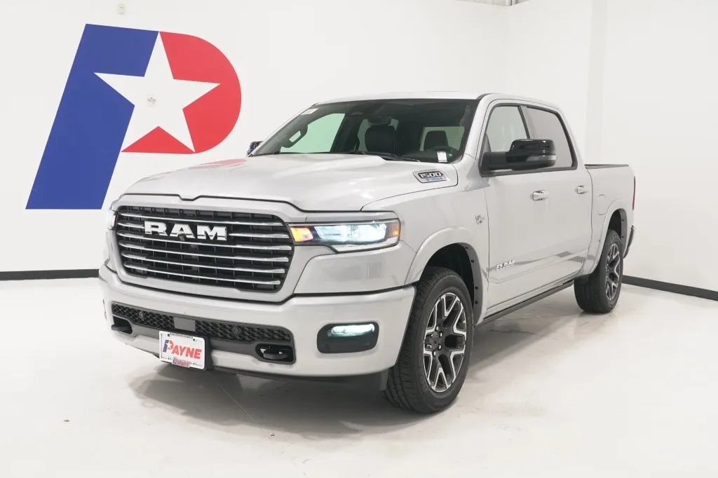2026 RAM 1500 Laramie 4x4 Crew Cab 5'7's photo