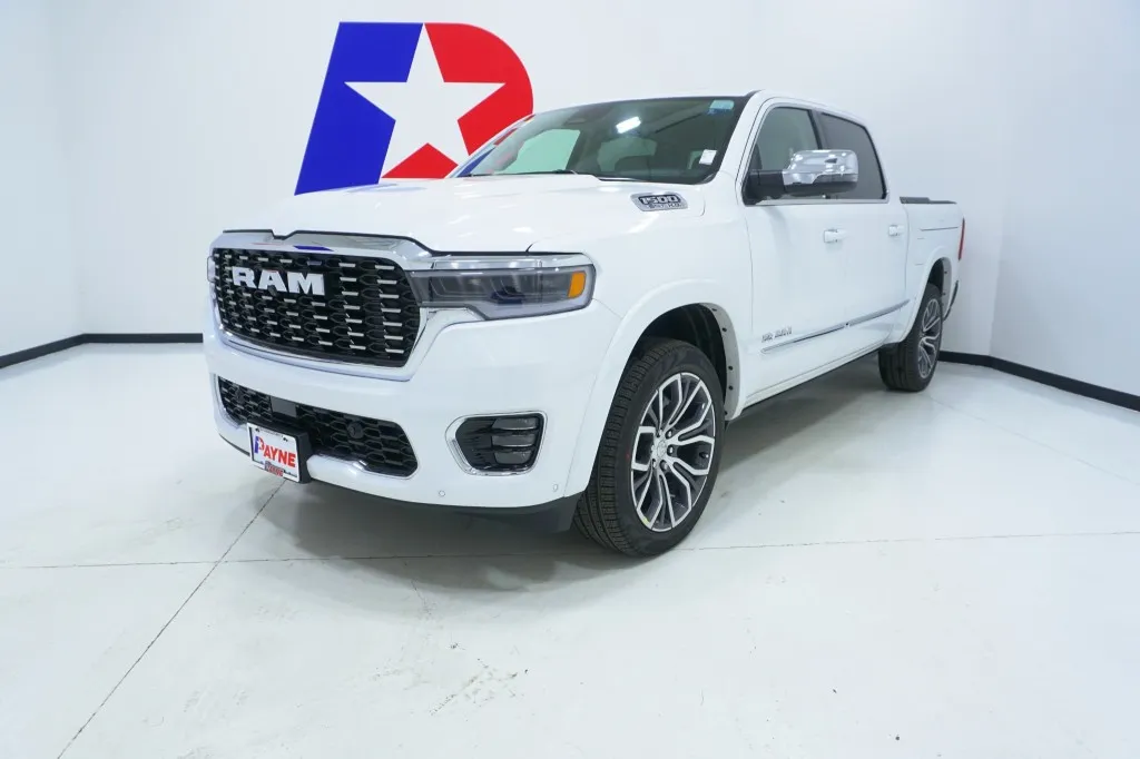 RAM Ram 1500 Pickup's photo