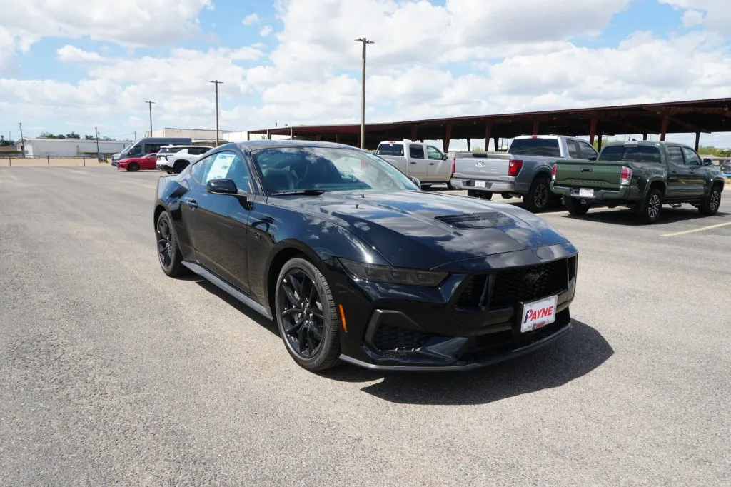 2026 Ford Mustang GT Premium