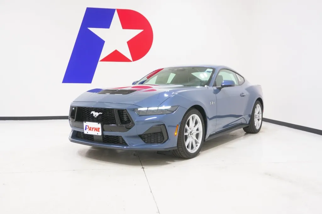 2026 Ford Mustang GT Premium