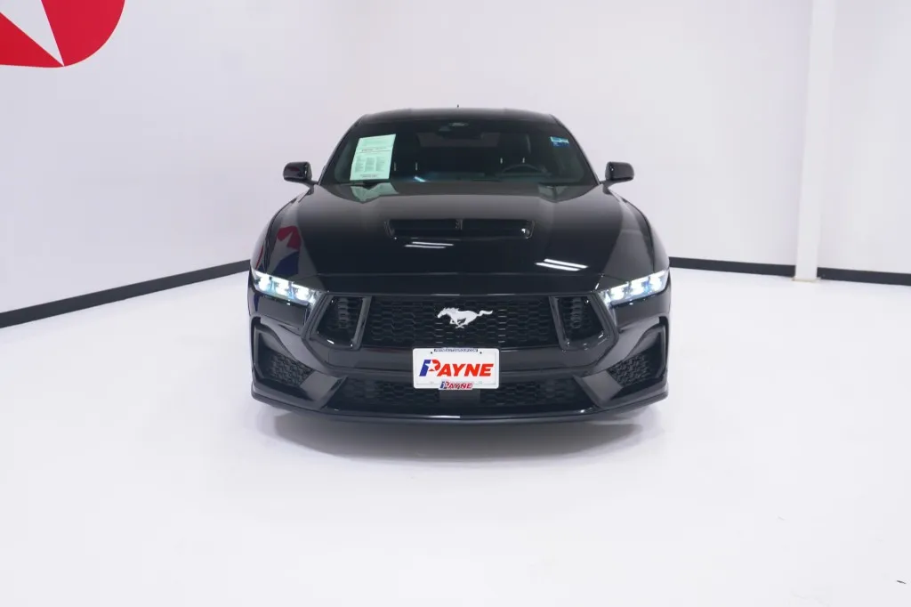 2025 Ford Mustang GT