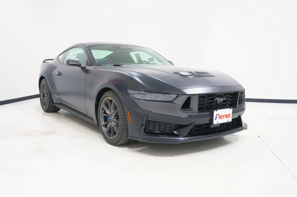 2026 Ford Mustang Dark Horse