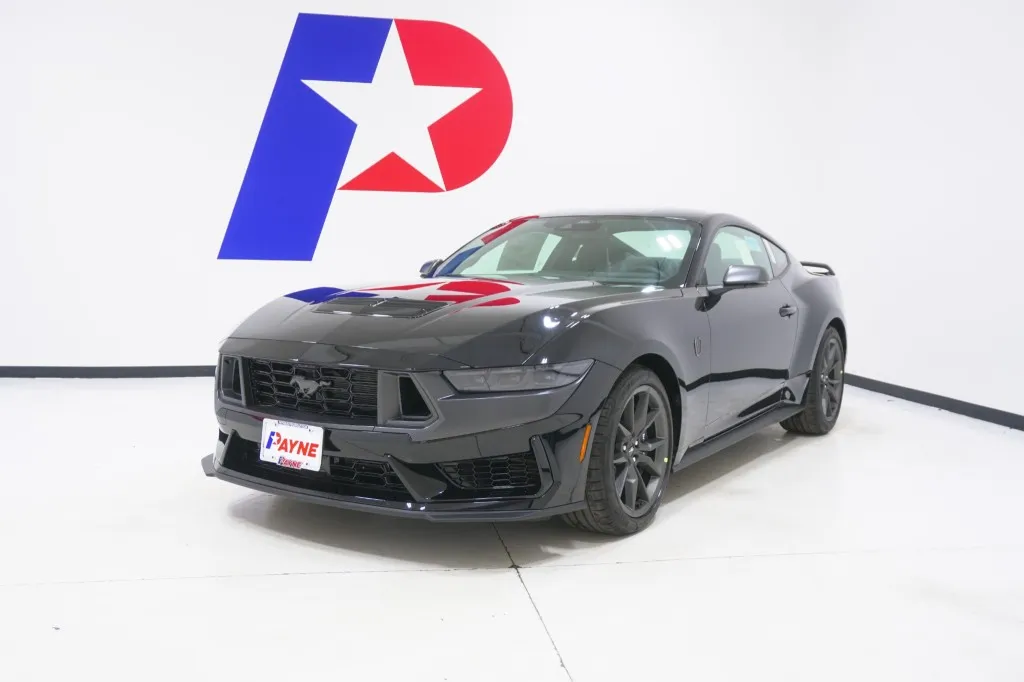 2025 Ford Mustang Dark Horse 2025 Ford Mustang Dark Horse