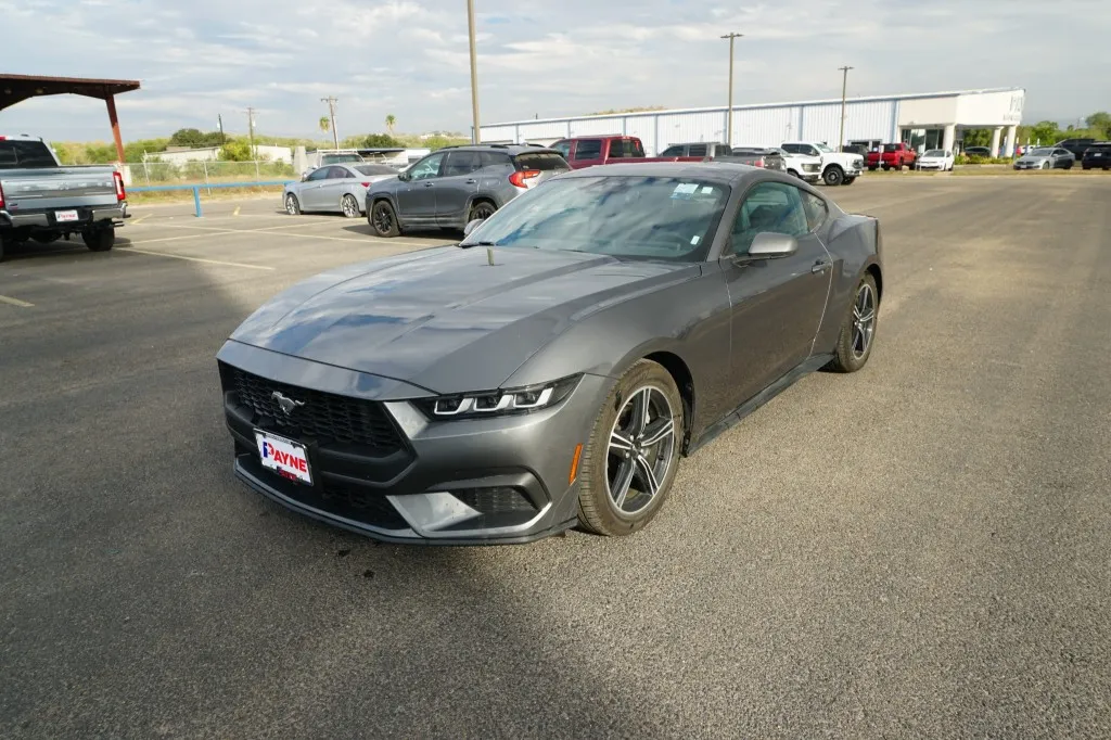 2024 Ford Mustang EcoBoost's photo
