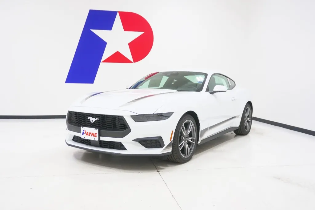 2025 Ford Mustang EcoBoost