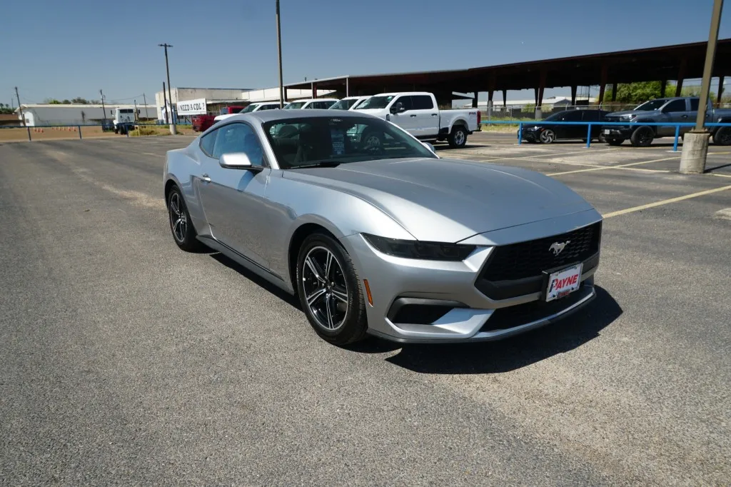 2025 Ford Mustang EcoBoost
