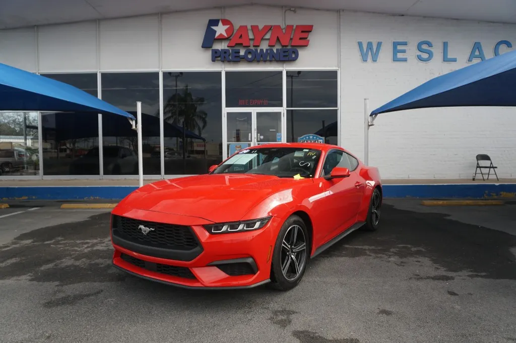 2024 Ford Mustang EcoBoost
