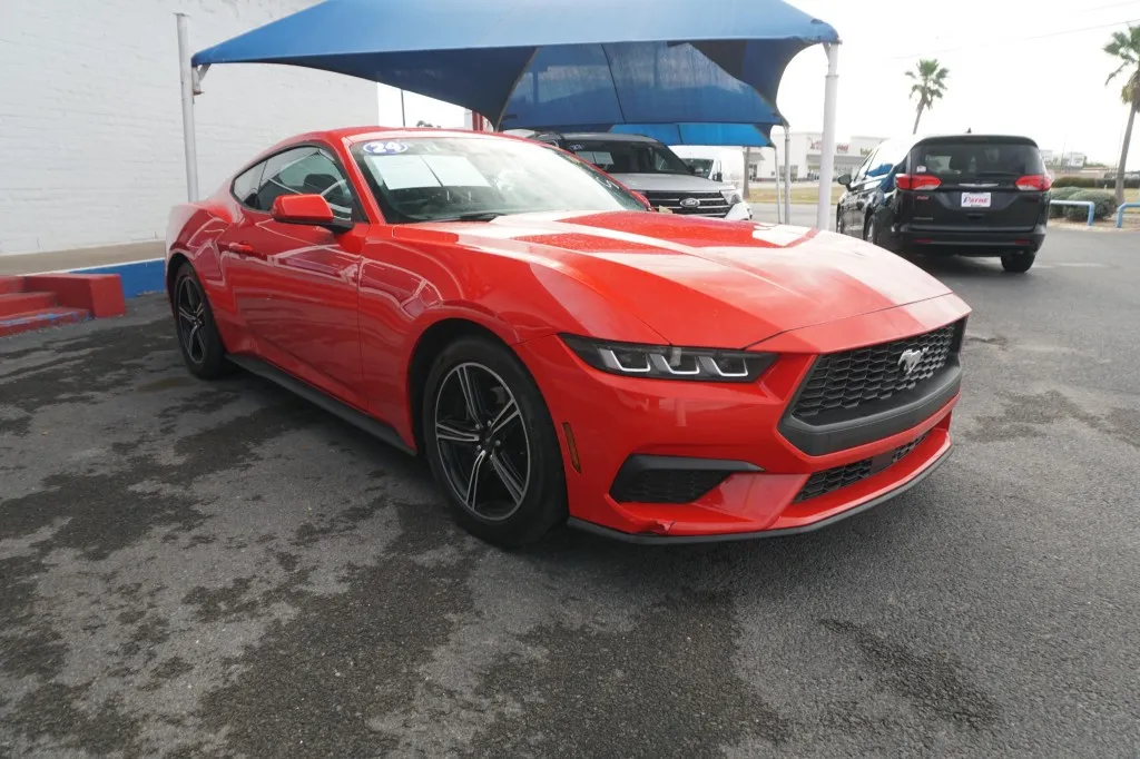 2024 Ford Mustang EcoBoost