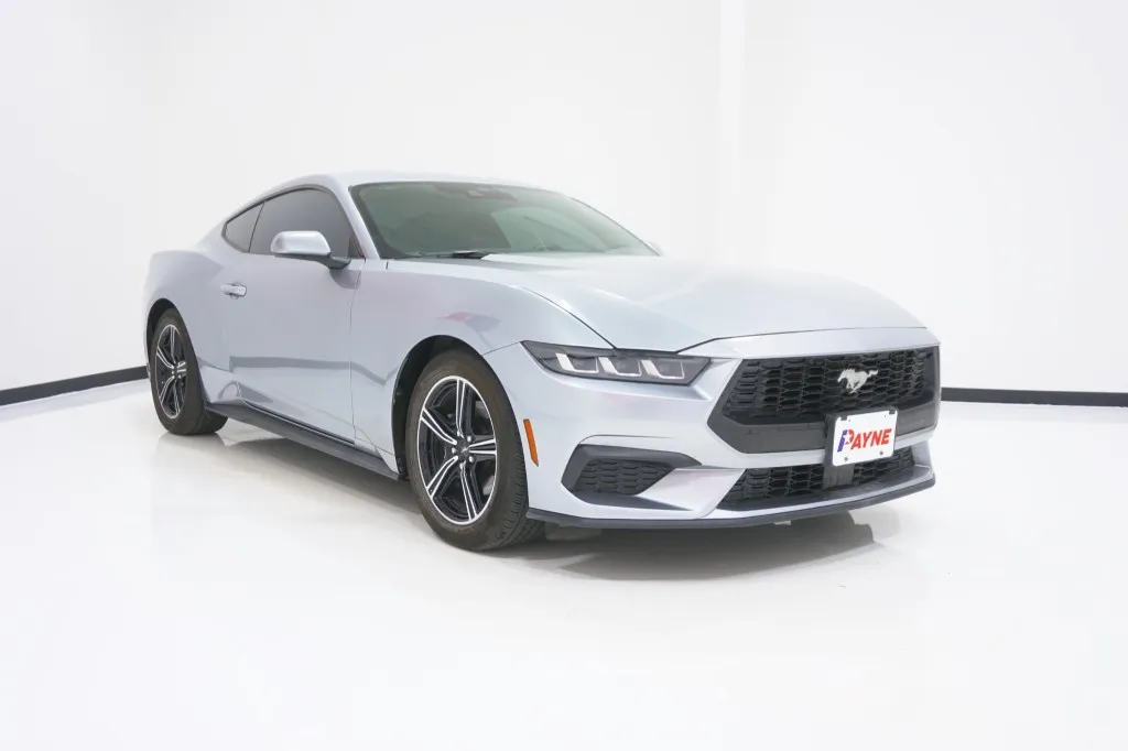 2025 Ford Mustang EcoBoost
