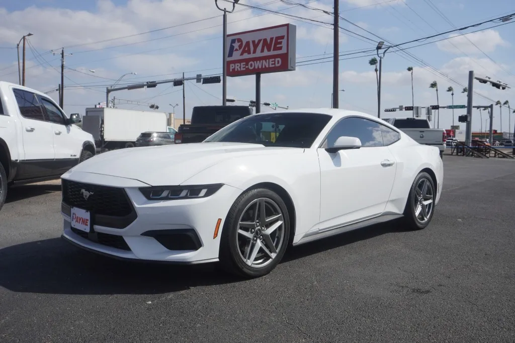 2024 Ford Mustang EcoBoost