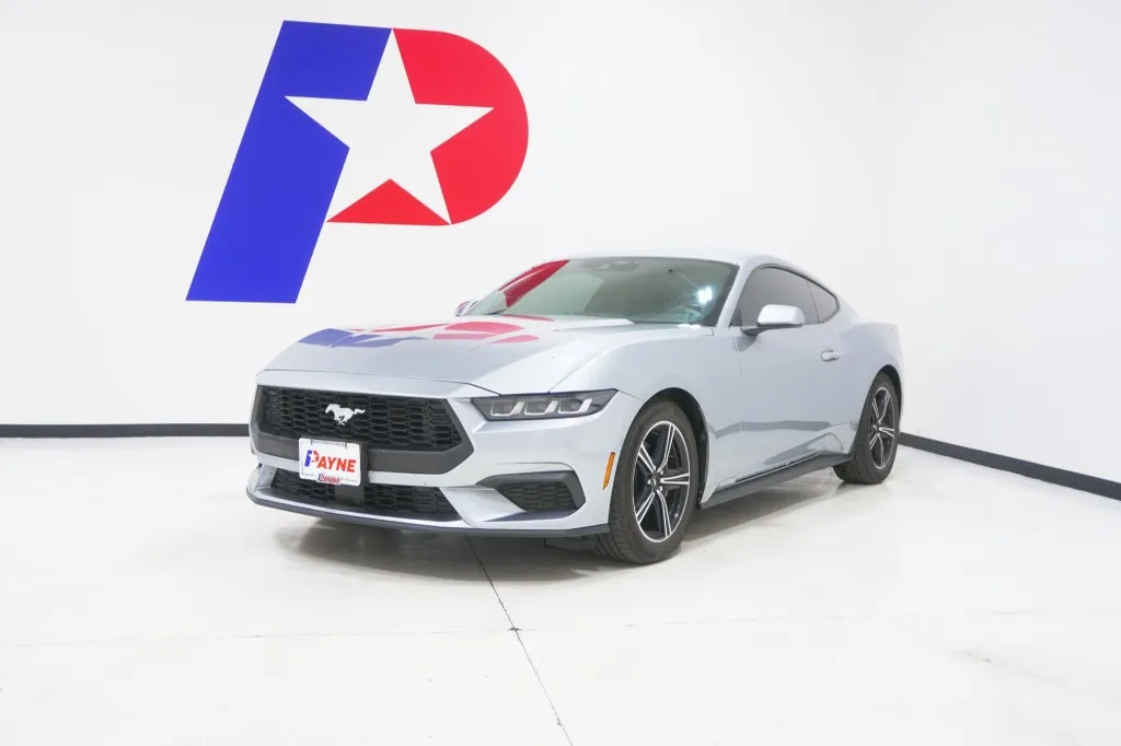 2025 Ford Mustang EcoBoost