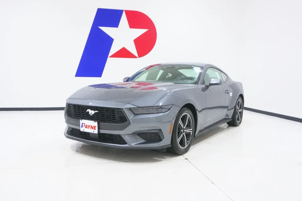 2025 Ford Mustang EcoBoost