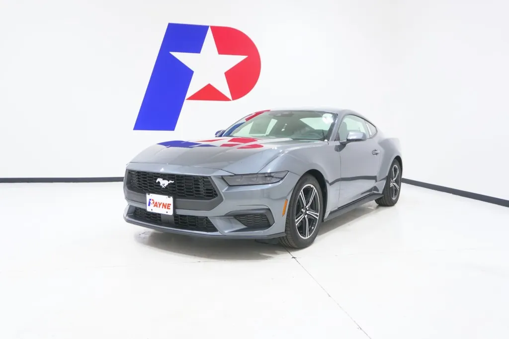 2025 Ford Mustang EcoBoost