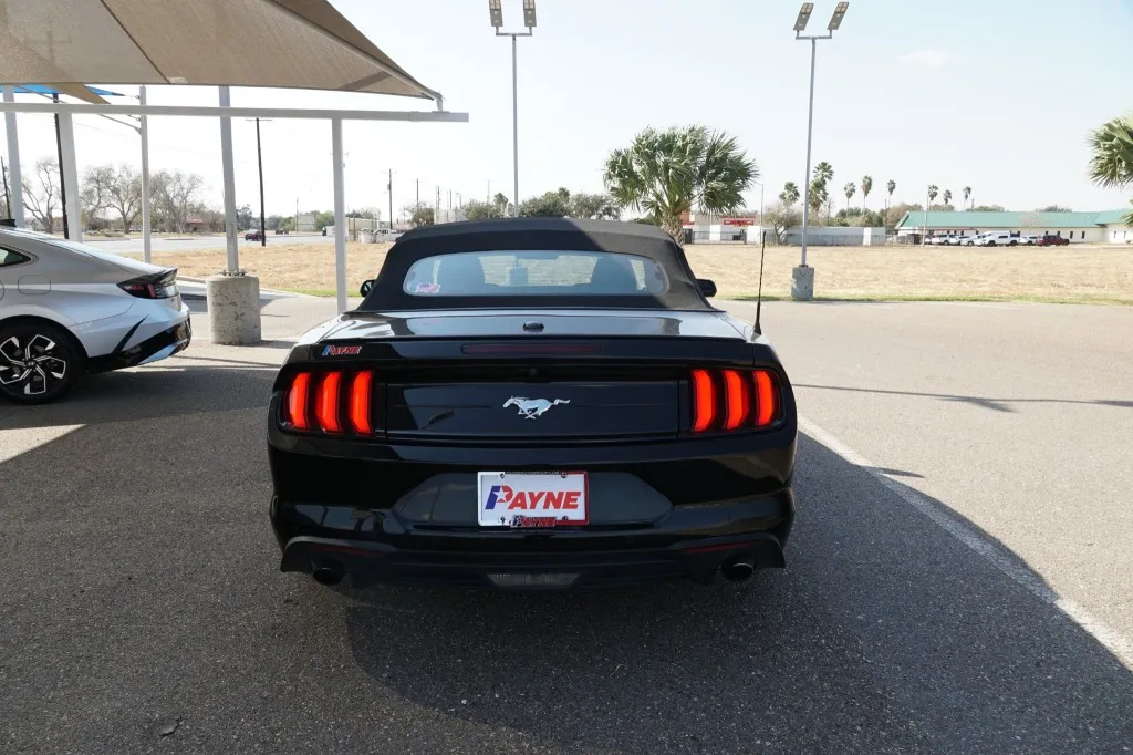 2023 Ford Mustang EcoBoost Premium