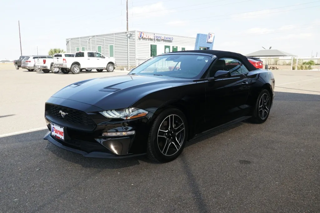 2023 Ford Mustang EcoBoost Premium