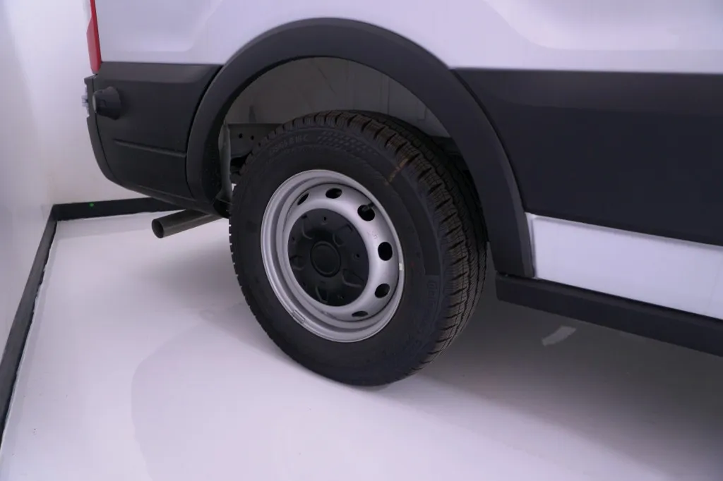 2026 Ford Transit Passenger Wagon XL