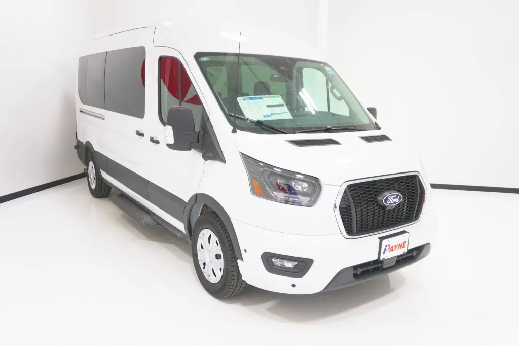 2026 Ford Transit Passenger Wagon XL