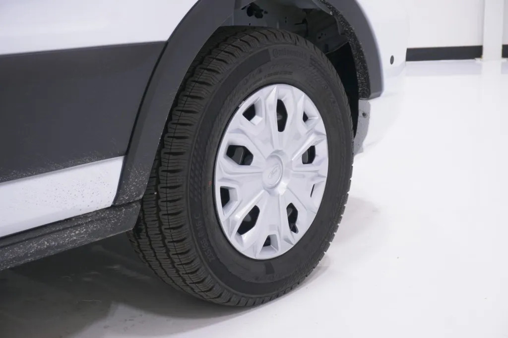 2026 Ford Transit Passenger Wagon XL