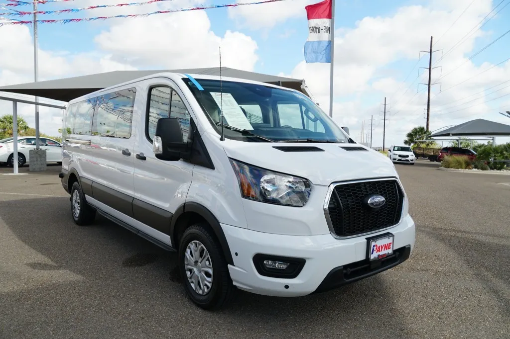 2024 Ford Transit Passenger Wagon XL