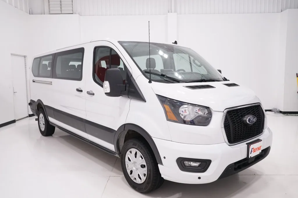 2024 Ford Transit Passenger Wagon XL