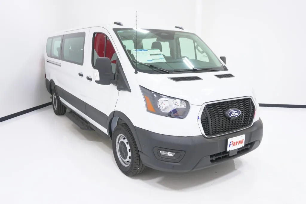 2026 Ford Transit Passenger Wagon XL