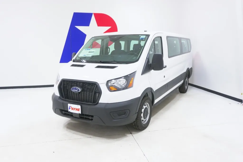 2025 Ford Transit Passenger Wagon XL