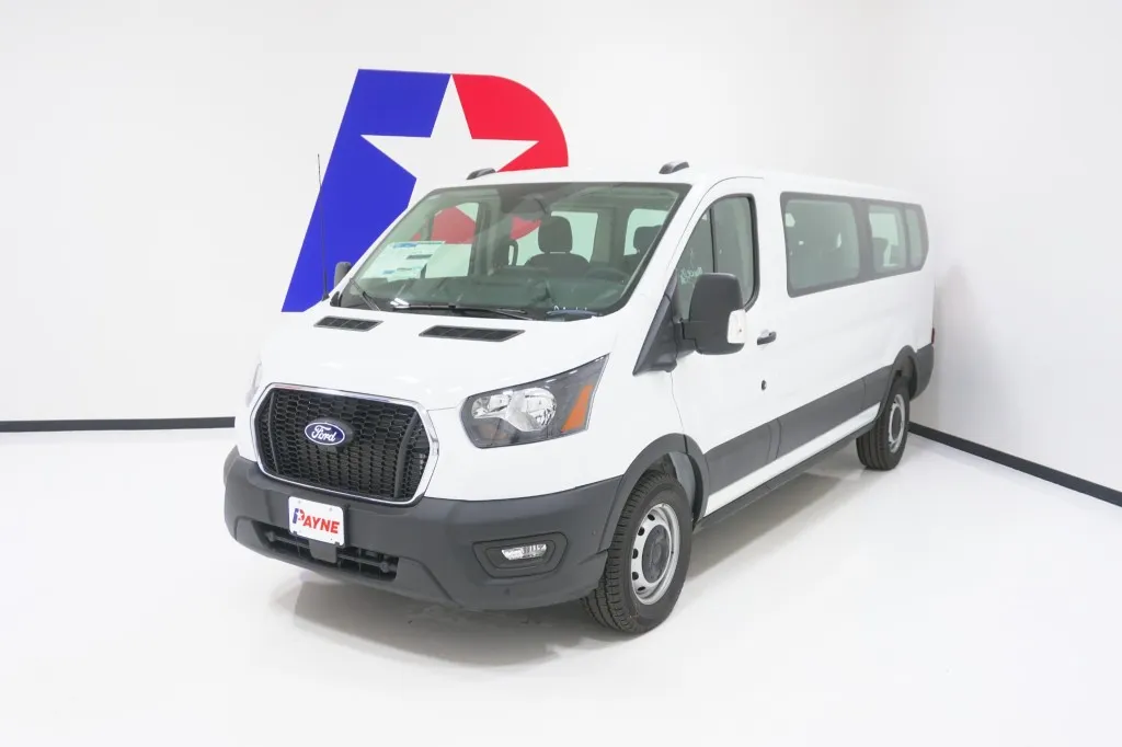 2026 Ford Transit Passenger Wagon XL