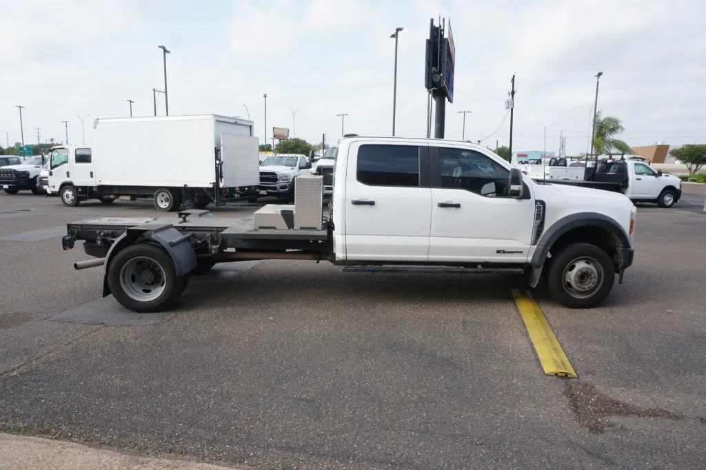 2024 Ford Super Duty F-450 DRW XL